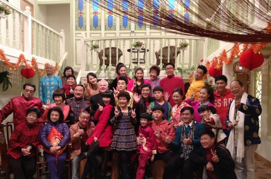 77岁的广州演员舒力生,戏中的女儿远嫁上海,戏外的儿子远在澳洲