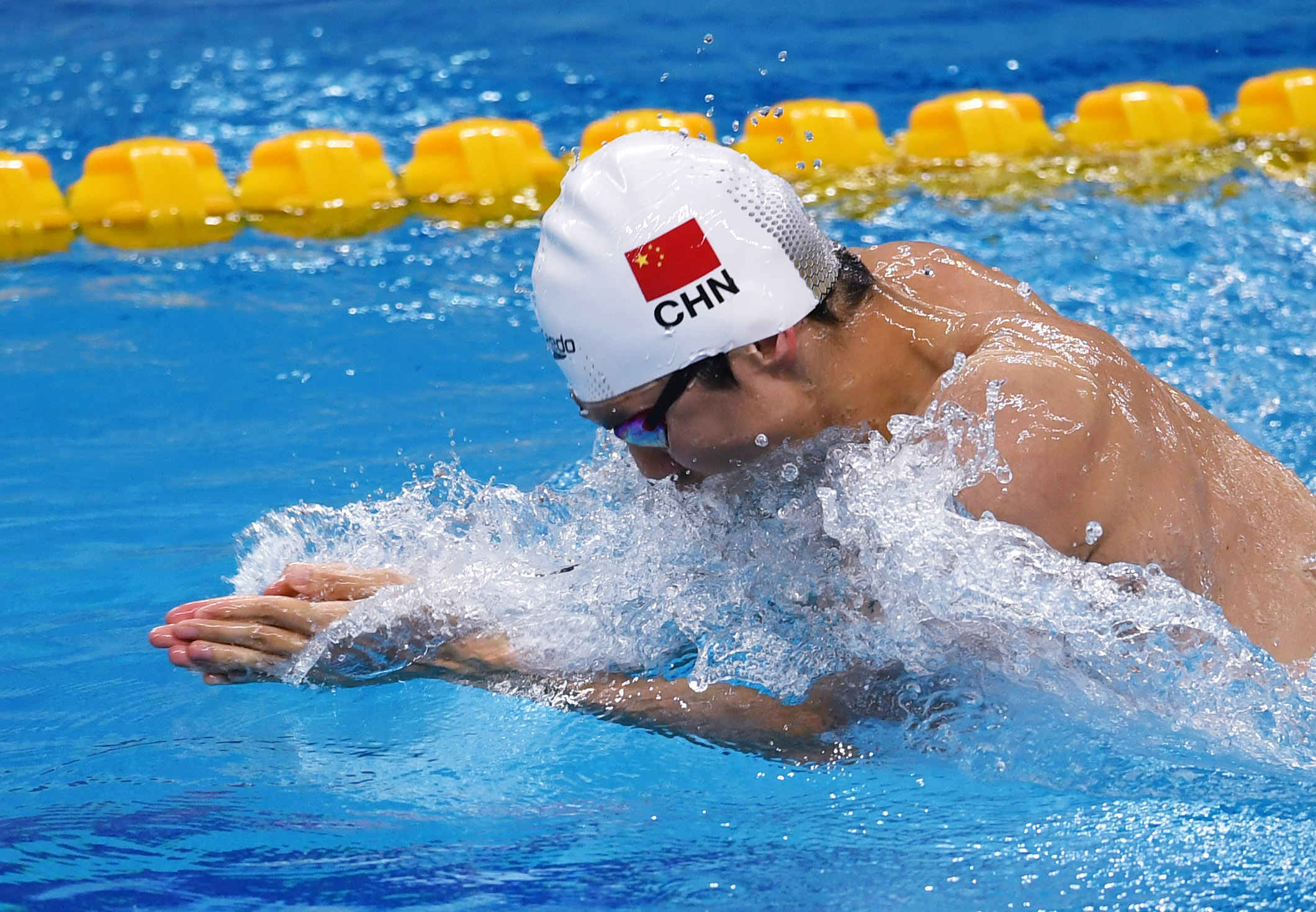 游泳——全国冠军赛:男子100米蛙泳预赛赛况