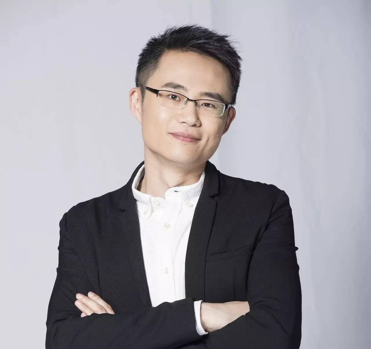 薇薇前男友周玄毅,疑似与多名女粉丝发生关系,被学校处分