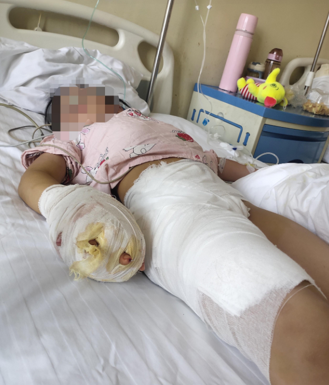 这样残忍的行为令人痛心和愤怒