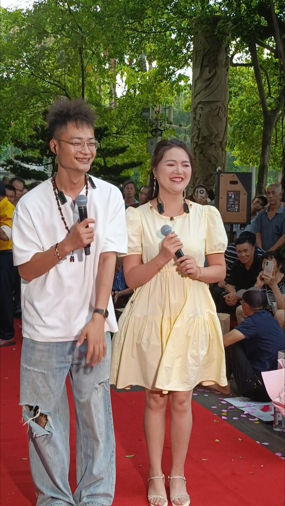 云南芝芝山歌对唱方仔
