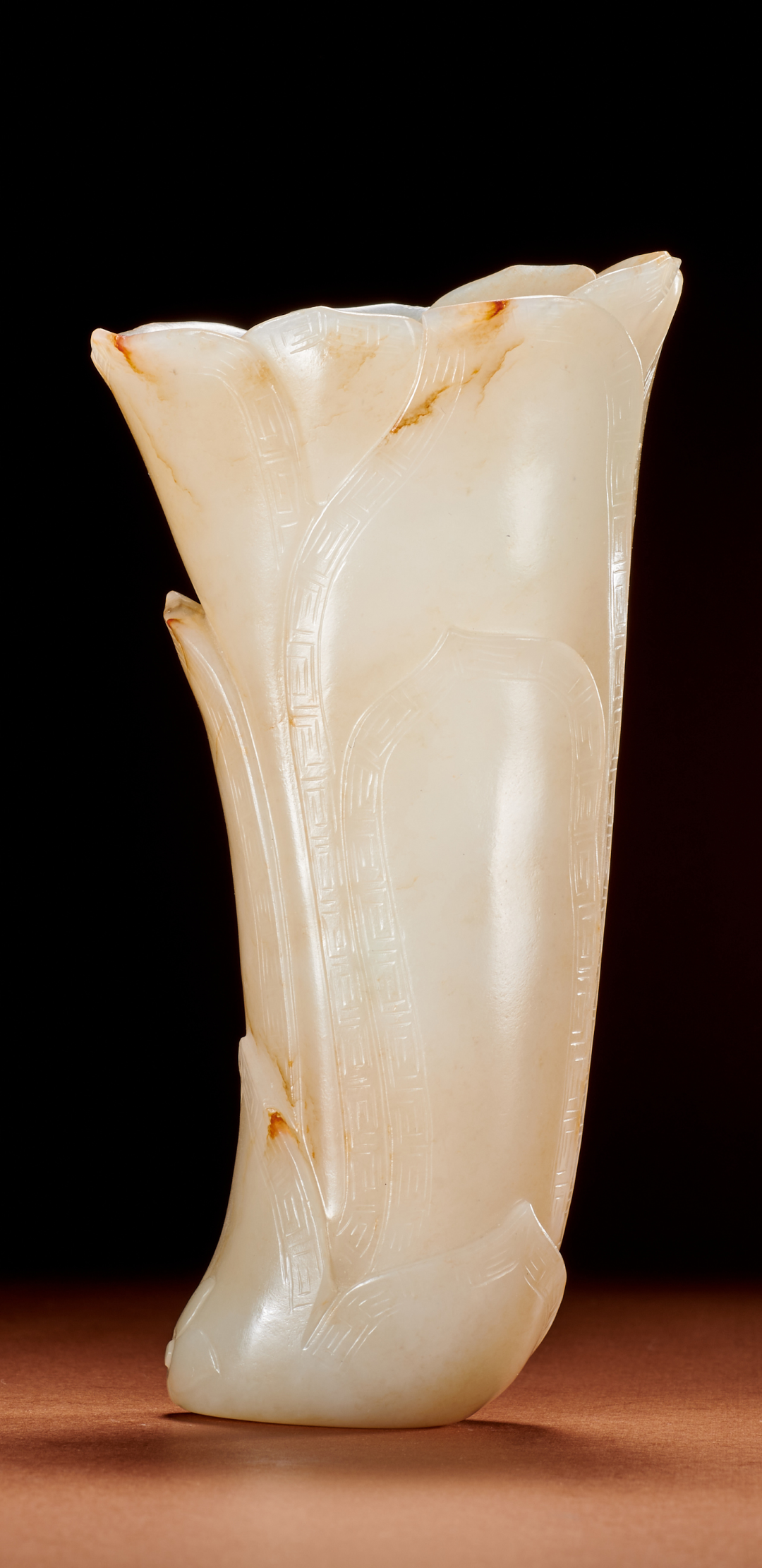 玉器精品赏析:清代 白玉玉兰花花插