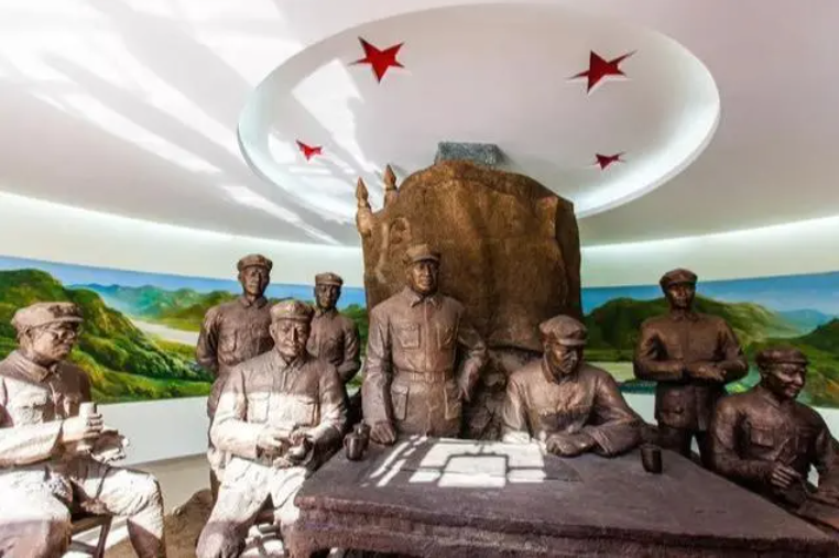 图|岷州会议纪念馆张明远将军临终之前,曾留下遗言,希望子女能带着他