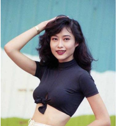 "卿本佳人"叶玉卿的不羁情史,一脱爆红嫁入豪门,遭婆婆赶出家门