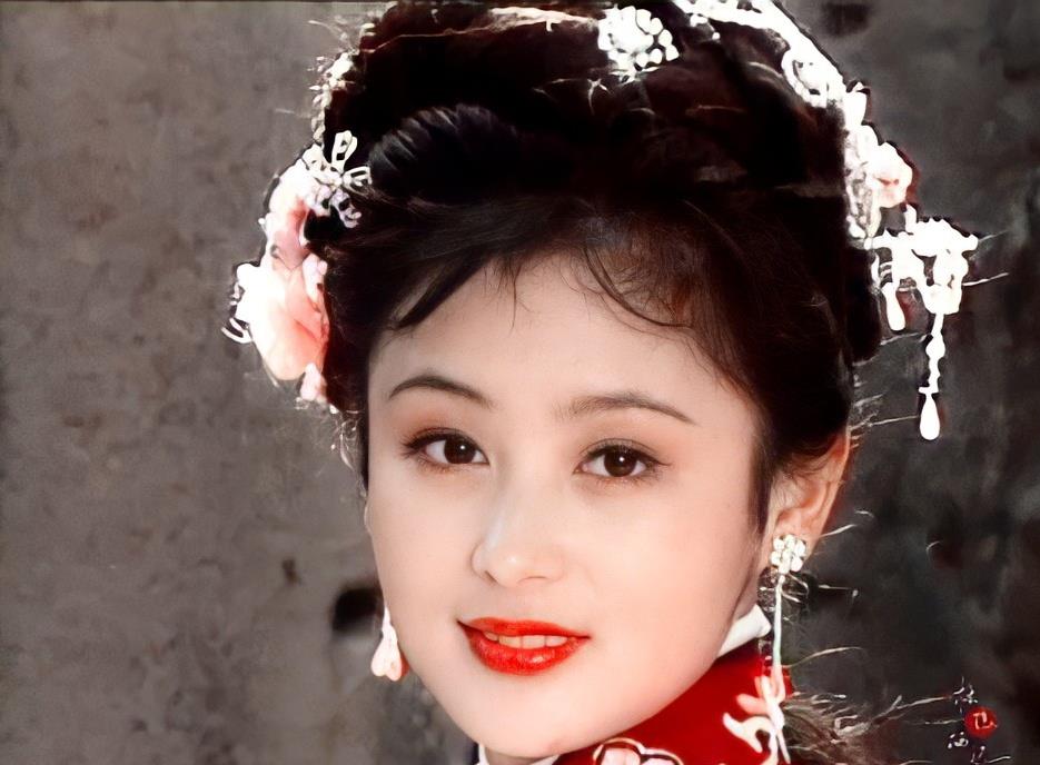 6个比小姐更漂亮的丫鬟,粗衣布服难掩国色,这才是真正的美人