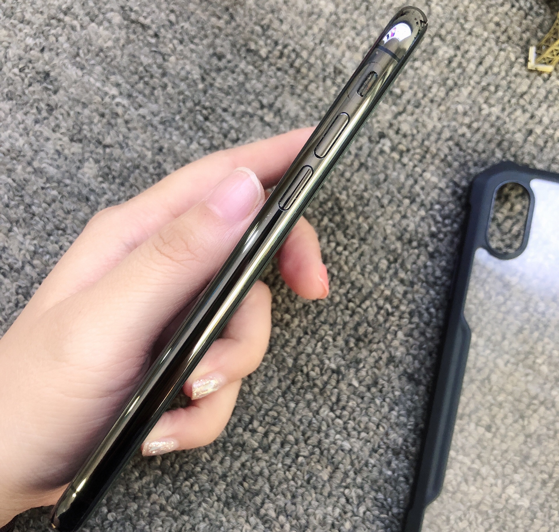 网友花2800元入手iphonex,结果发现被骗