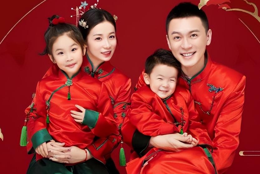 杨鸣喜提热搜,富二代妻子发文暗讽,不想吃软饭?还是另有新欢?