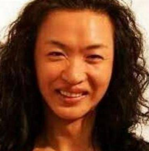 有一种"整容"叫金星卸妆,卸妆前:美丽动人,卸妆后:像糟老头