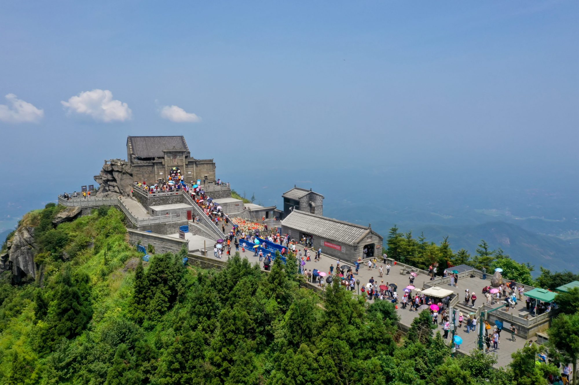 南岳衡山景区4月26日起恢复衡阳旅游年票使用和当地居民免票政策