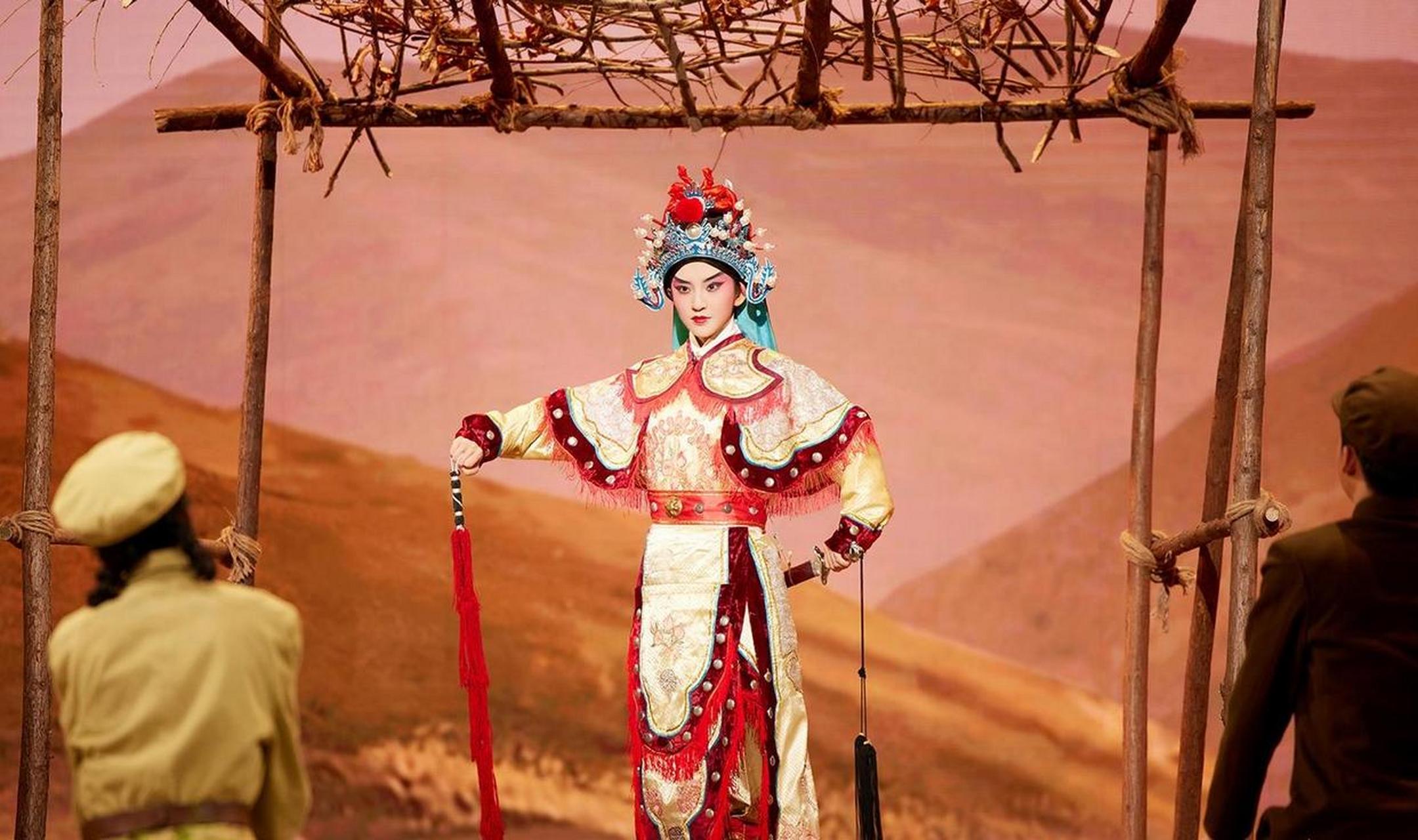 1951年,抗美援朝战争期间,常香玉已经成为国内知名的豫剧演员