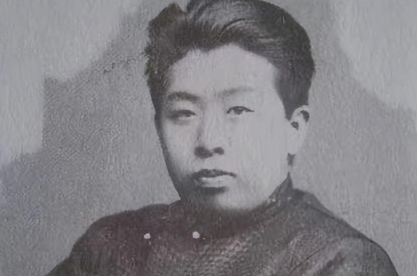 张作霖有八个儿子,为何唯独痛恨原配生的张学铭?原因令人窒息