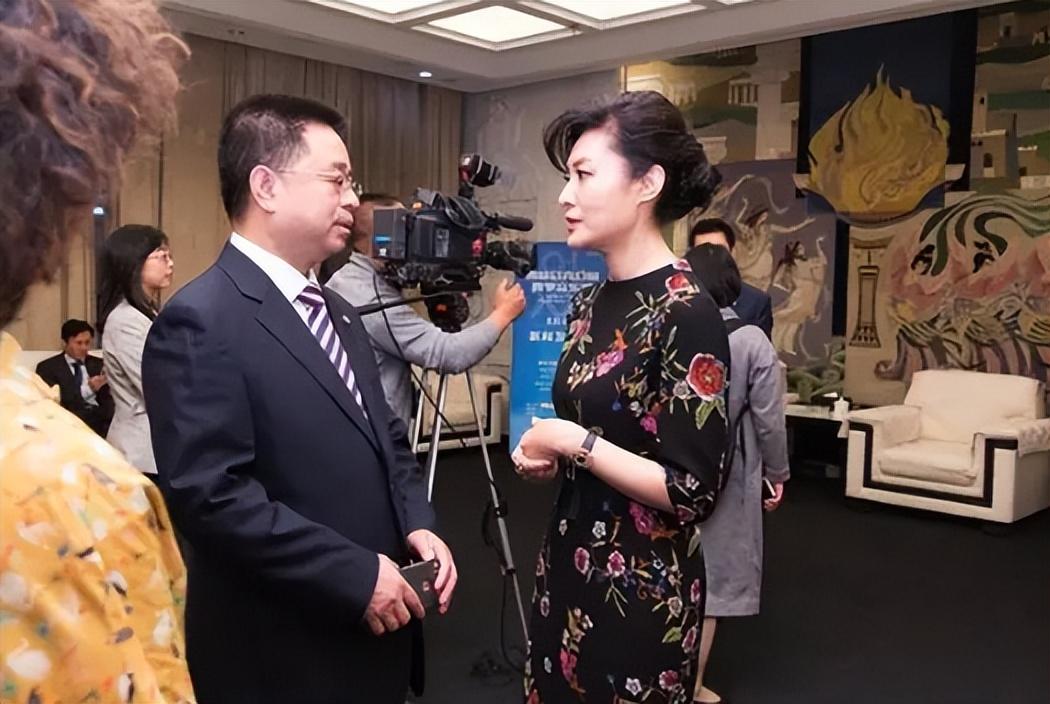 曾任央视一姐周涛现如今出任国企高管