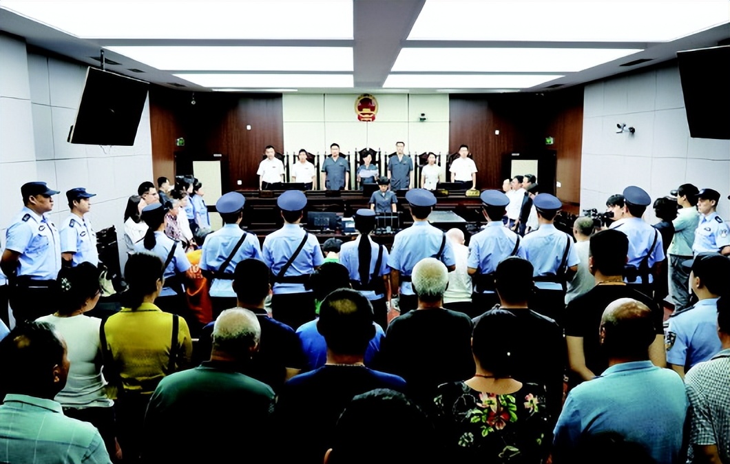 青岛灭门案 baijiahao.baidu.com