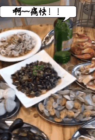 推荐“痛得我想把脚砍了！”18岁学生被痛风折磨4年！关节长出“石头”