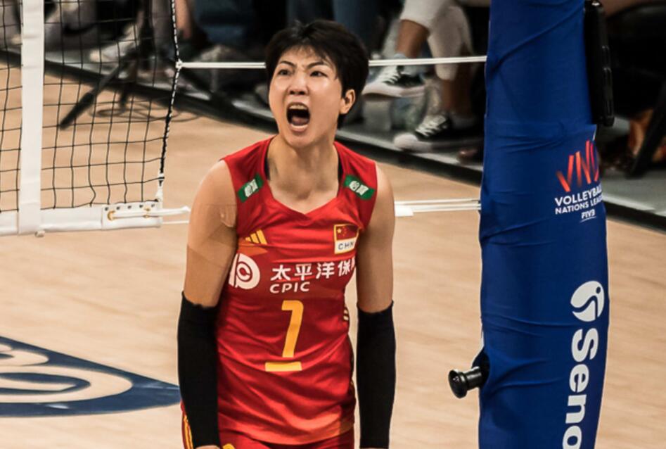 拦网第4 得分第11!女排2米巨头迈向世界级,坐等朱婷回归冲巅峰