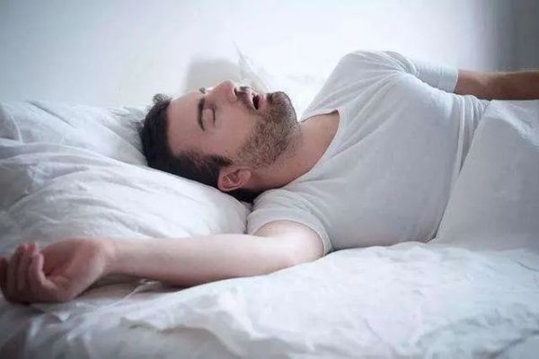 可以像华佗一样的睡觉,赶走垃圾睡眠,有一个健康的睡眠法则