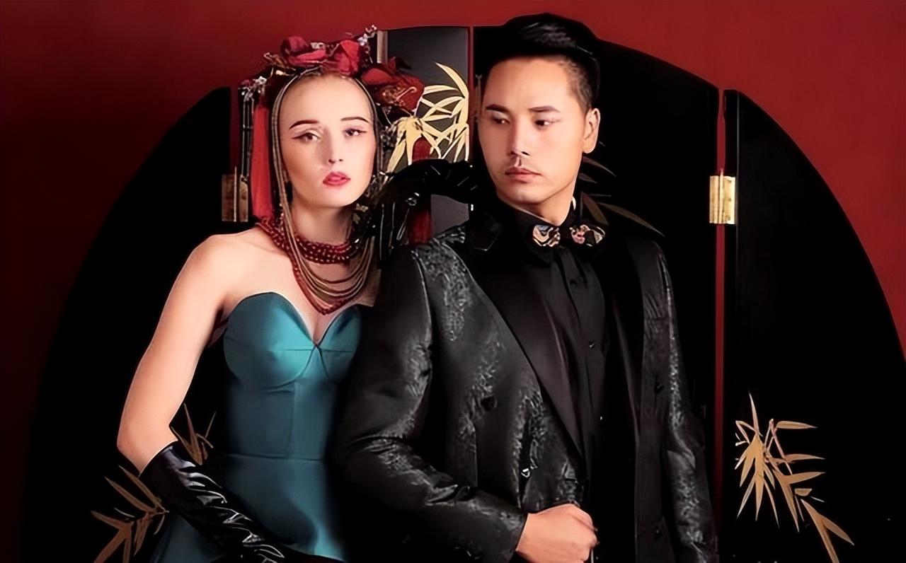 回顾:俄罗斯美女远嫁中国,7年后带儿女回国探亲,自此