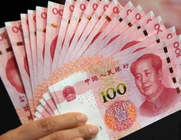 家中一定要留2-3万现金,银行员工提醒:关键时刻有大用处!