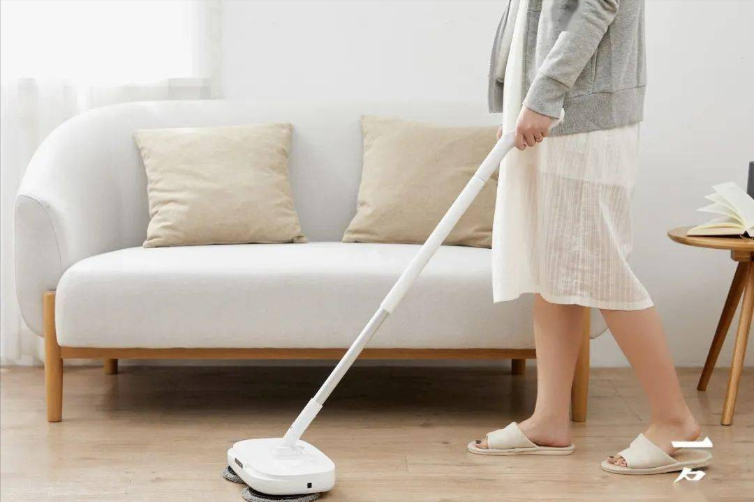 女子肚子里有一条巨型蛔虫应该如何除掉这个恶心的寄生虫