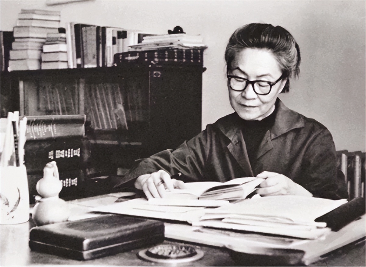 钱钟书独生女钱瑗,癌病恶化不敢告诉妈妈,59岁去世一生两婚无后