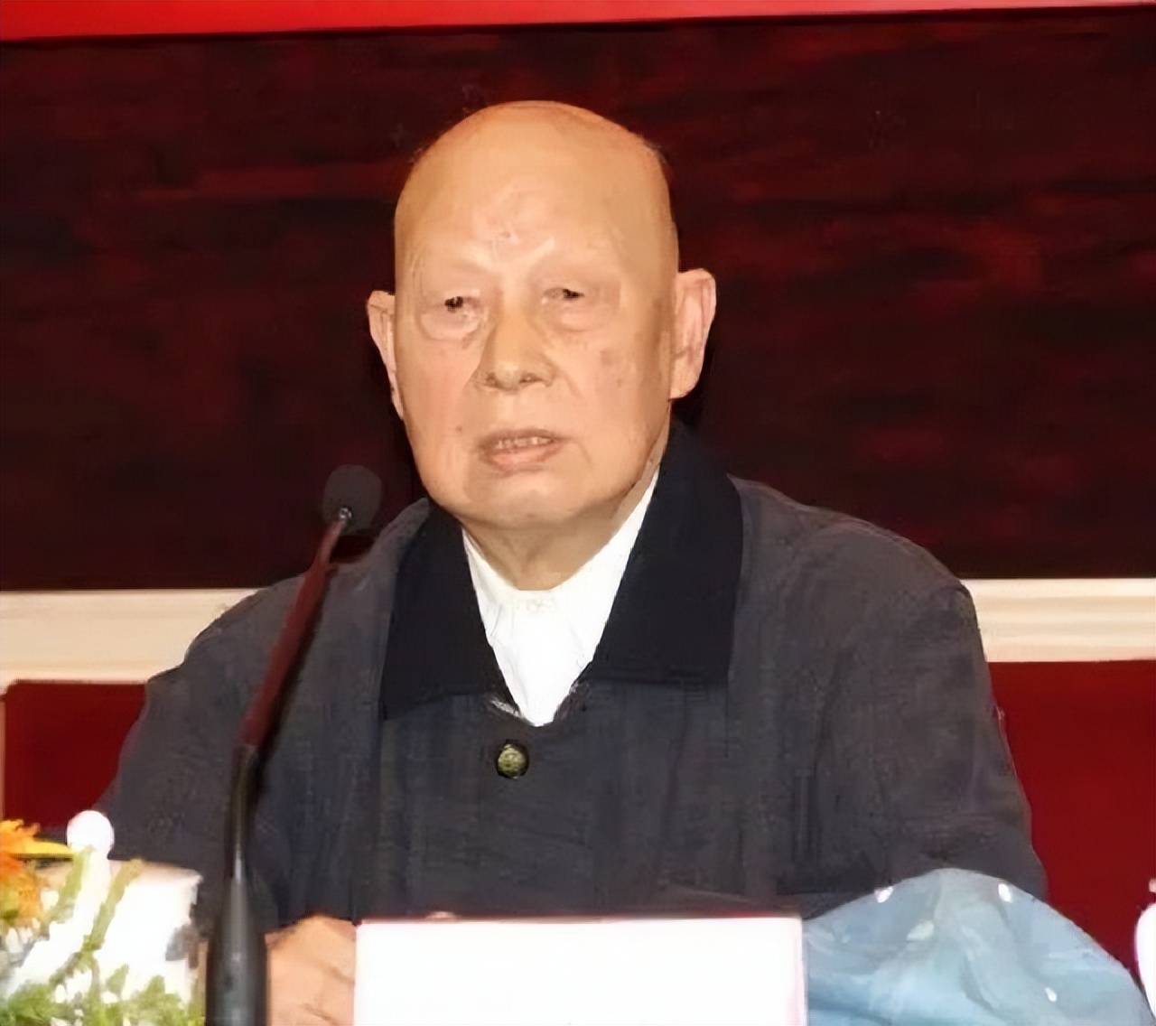 开国少将杨永松离世,享年103岁,生前曾叮嘱:年轻人要好好学习