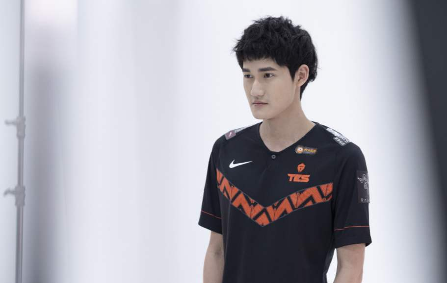 tes.karsa一记录超越faker,距离大满贯仅差1步