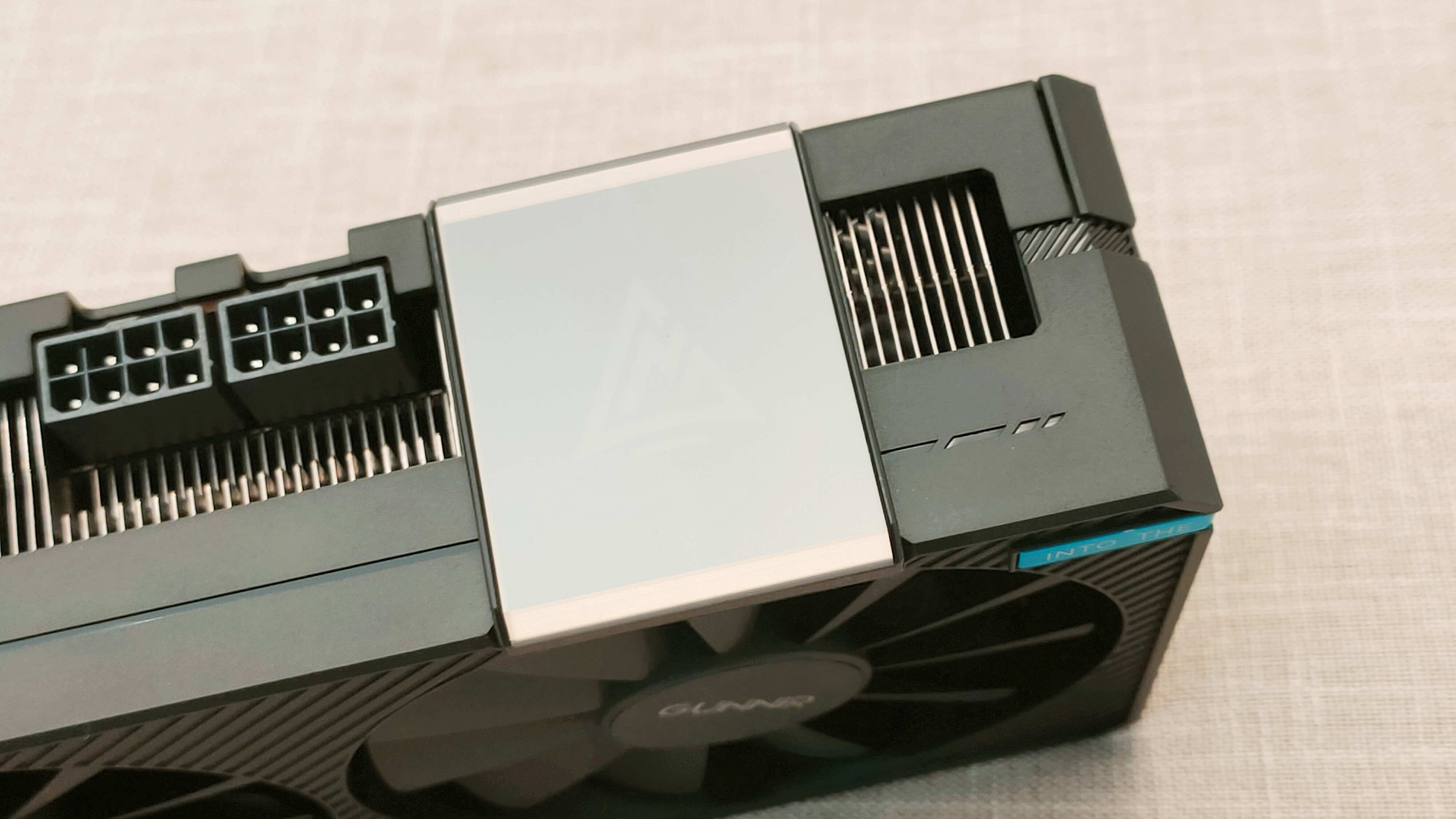 技嘉主板光污染:gcc软件 rgb fusion,不同于华硕神光同步体验!