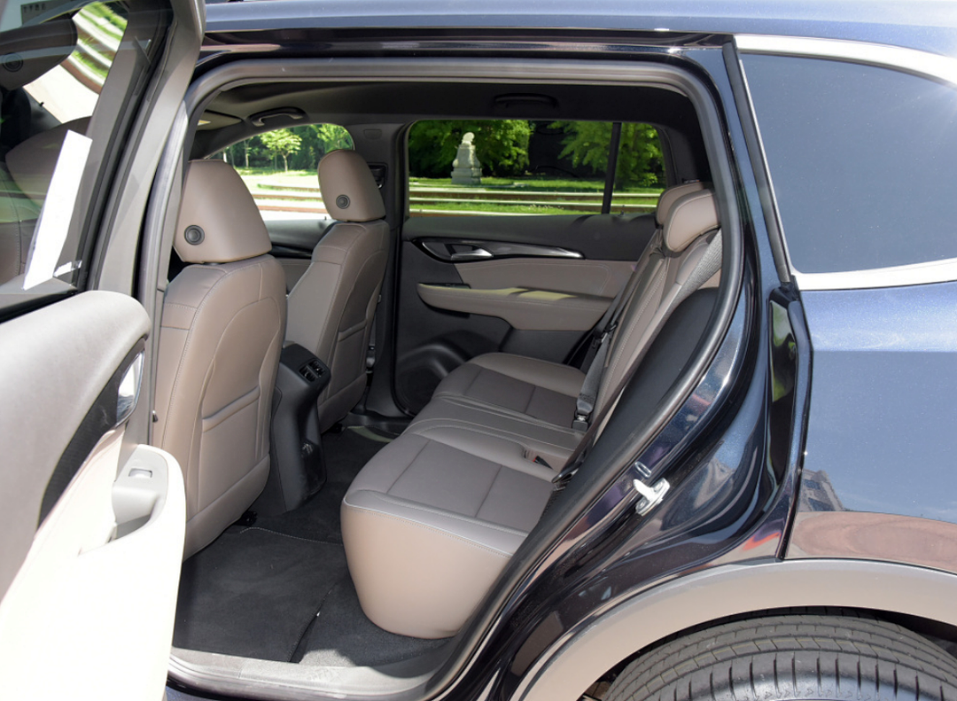 汉兰达越来越飘,美系机会来了,昂科威plus起步22.99万