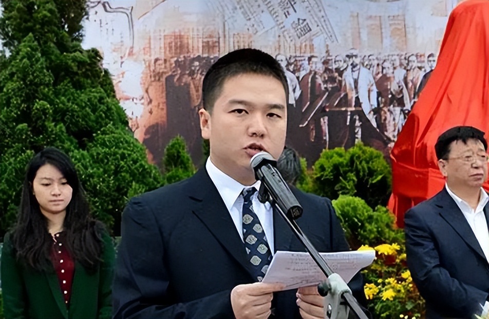 让王健林不要带走五亿投资利润的丹寨县县长徐刘蔚现状