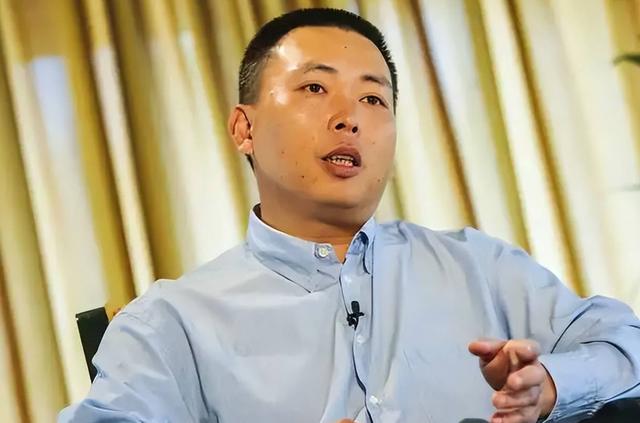 拼多多创始人黄峥,41岁选择提前退休,如今去当科学家了