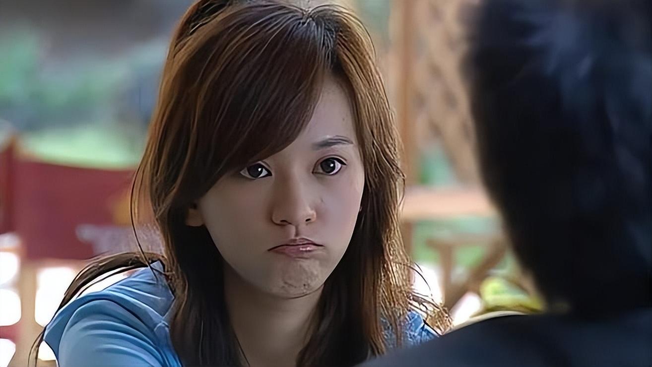 回顾看似清纯实则海王嫁给导演后的陈意涵如今过得怎样