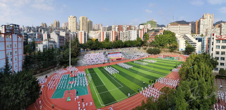 巫山初级中学图片