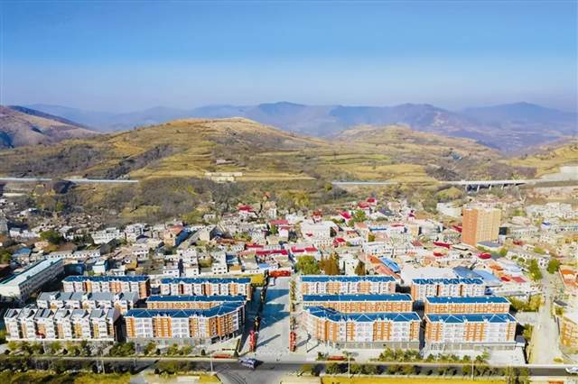 卢氏县官道口镇:砥砺前行铸辉煌 高歌奋进新时代