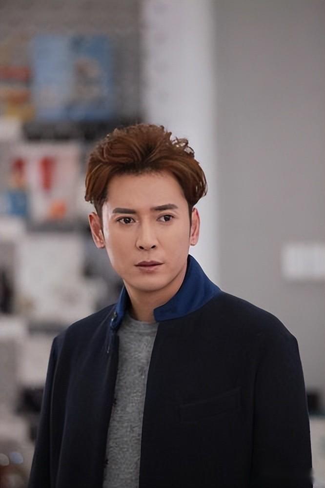 九爷韩栋娶前经纪人为妻这是我最明智的决定