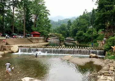 彭州小鱼洞镇智慧电子导览上线,更多功能免费体验