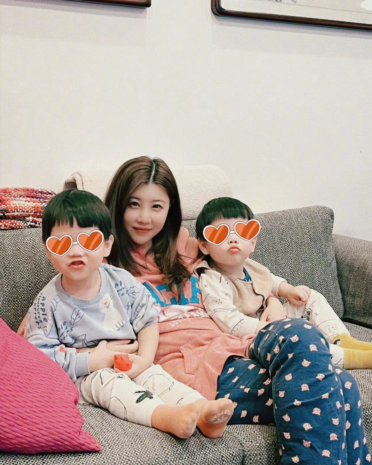 九夜茴老公张小波出轨事件反转,小三发文道歉,承认与事实不符