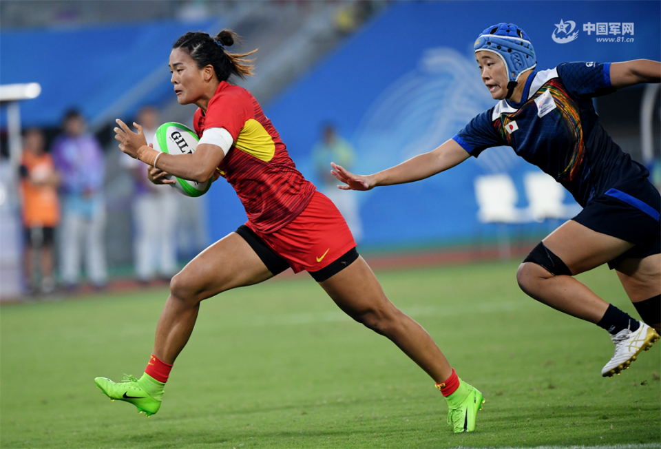 高清大图丨中国队夺得七人制橄榄球女子冠军