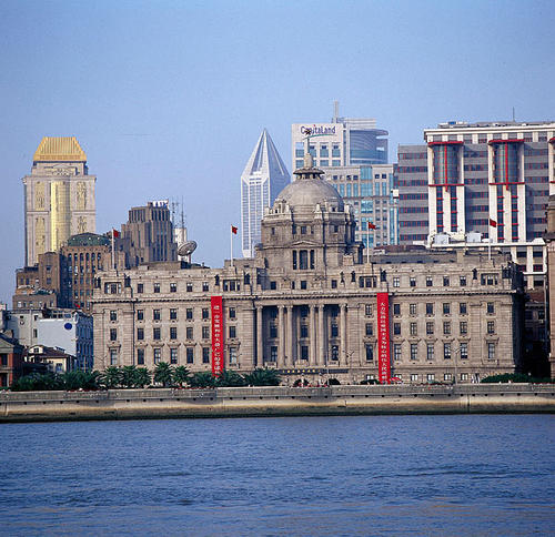 老照片:1926年的上海"街头景象"是什么样子的?你还记得吗