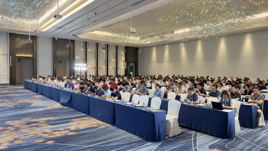 瞩目!大咖齐聚现场,中科顺昌余热燃气灶,助推绿色校园建设