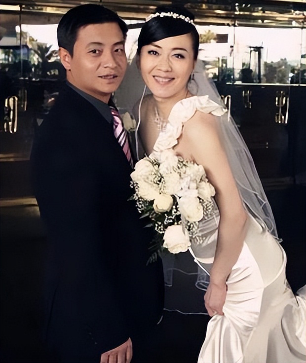 李琳:一婚嫁名导人财两空,再婚奥运冠军李大双,51岁被宠成公主