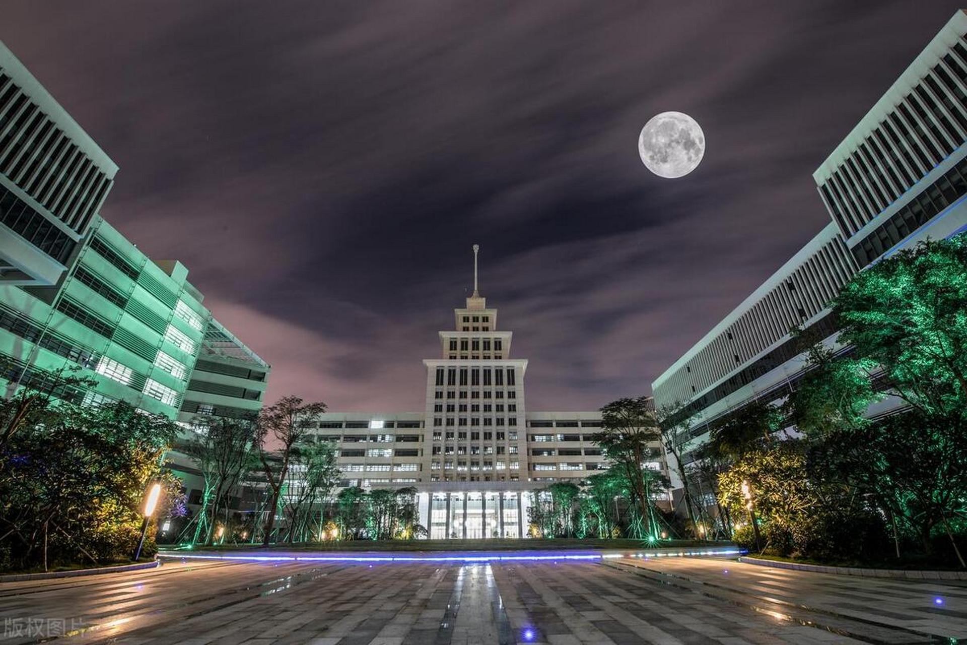 张雪峰力荐,红遍中国的哈工大有何独特之处?