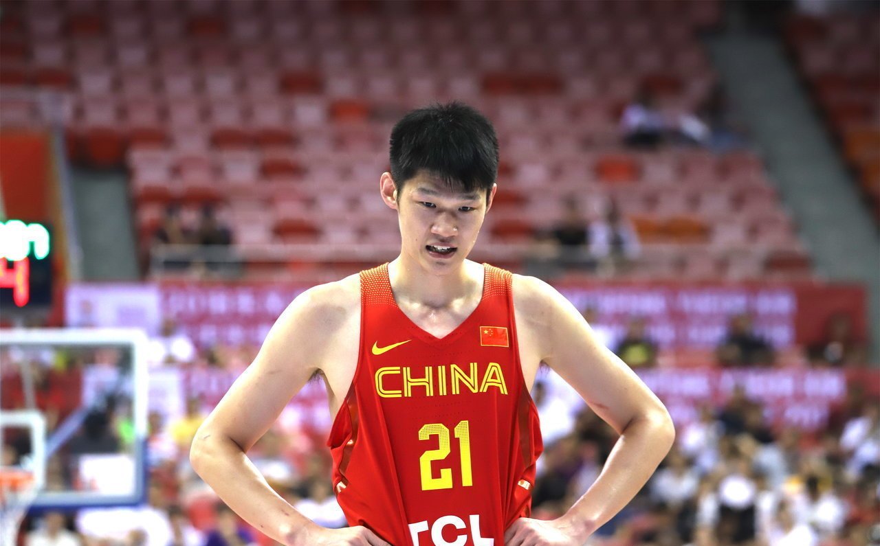 人物|不屑于定义,不限于蓝领,这是新疆男孩胡金秋的江南成长史