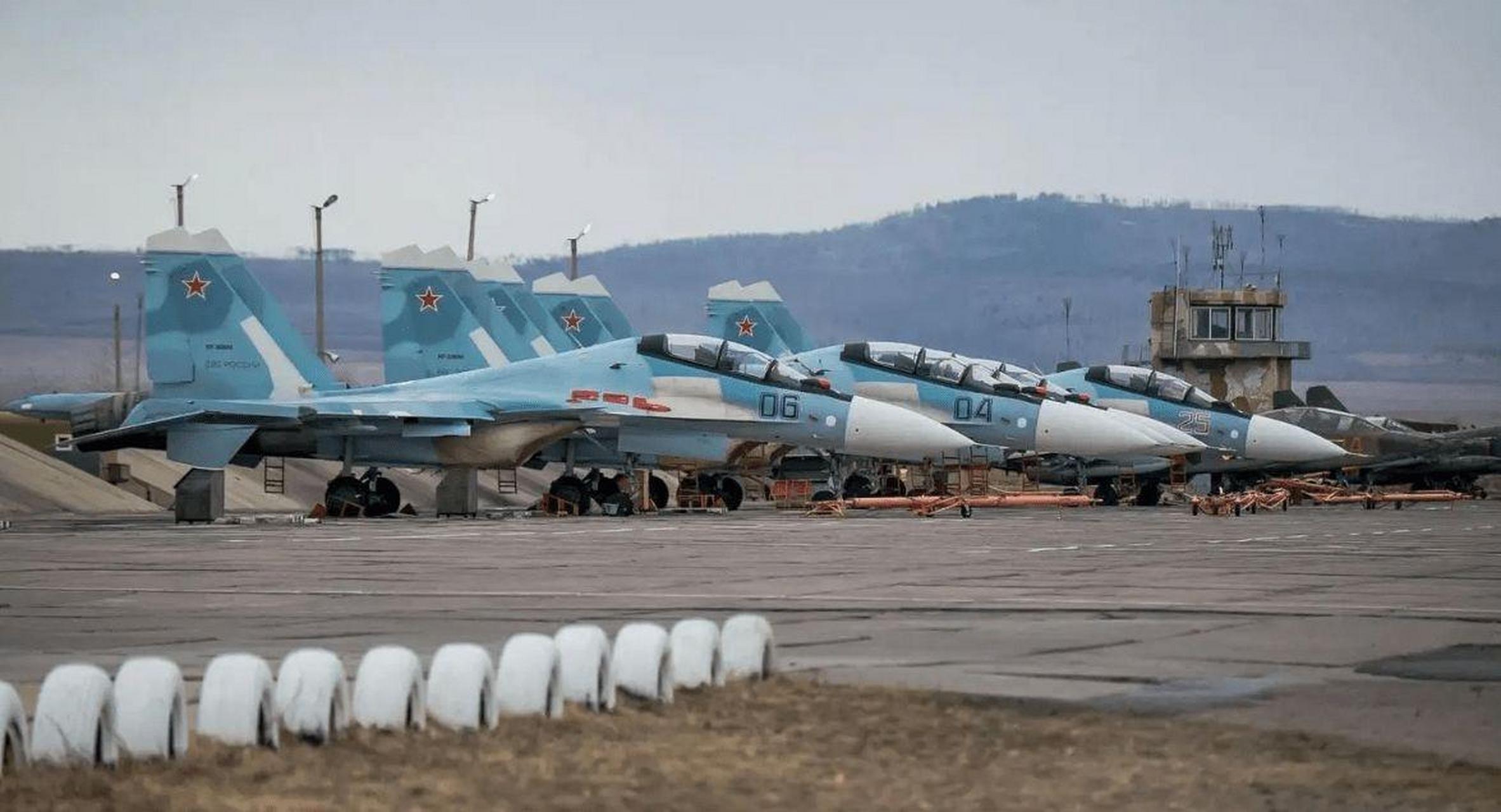 在5月中旬,关于俄罗斯空天军一天损失4架战斗机和直升机的事到现在都