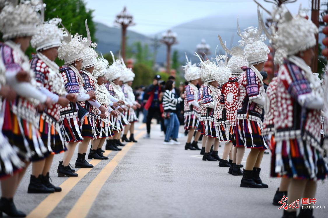 贵州台江:欢度苗族姊妹节