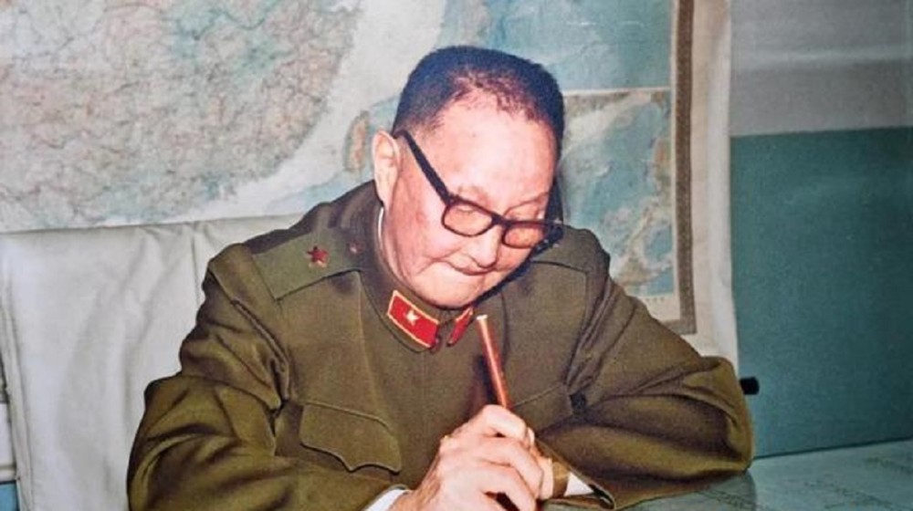 "后勤"上将洪学智