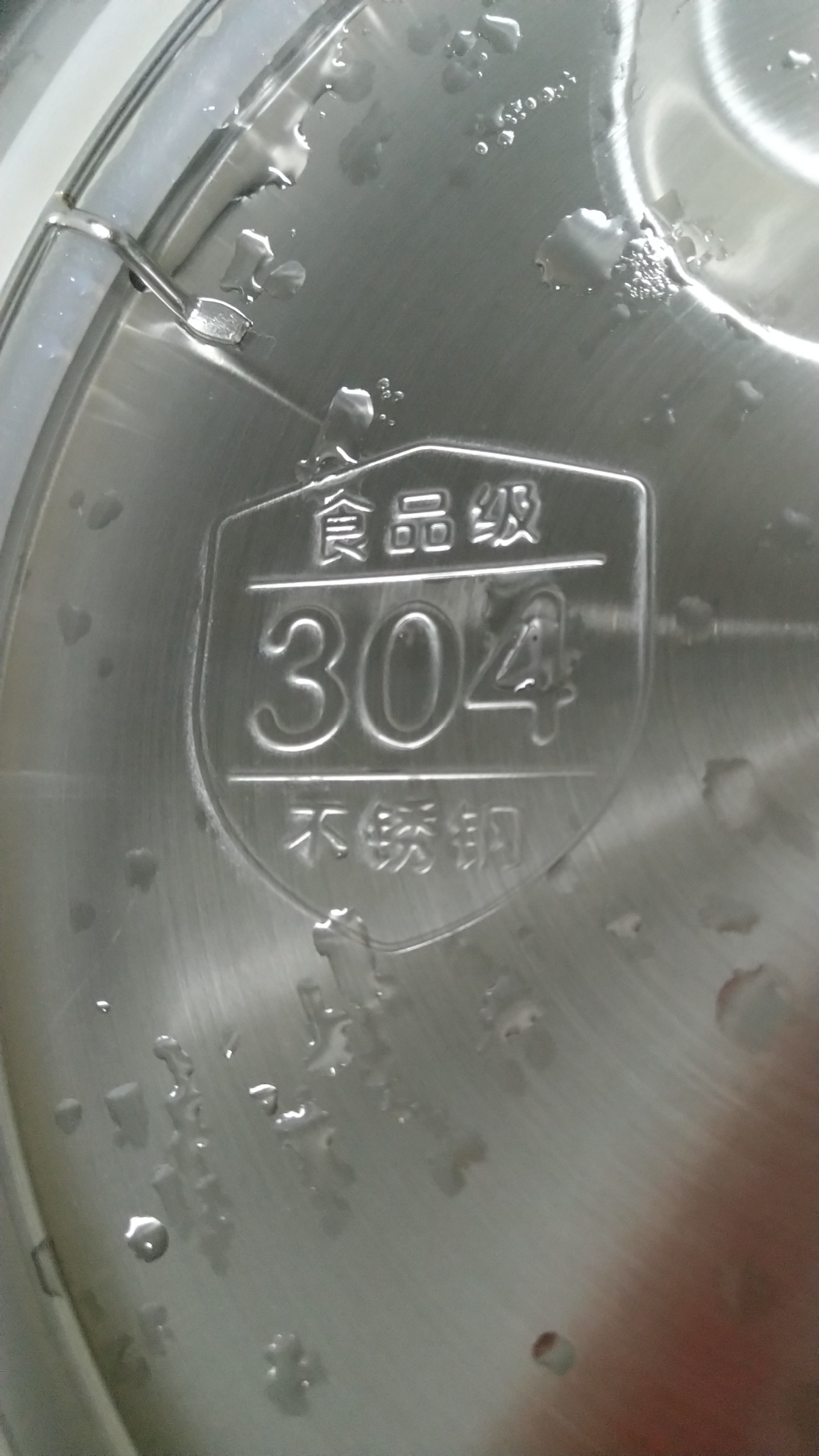 316不锈钢和304不锈钢哪种好?认准食品级,比这些数字重要得多