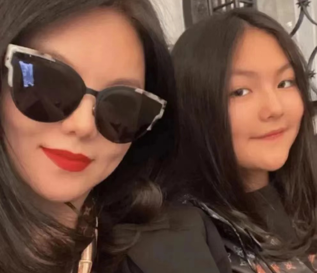 13岁王诗龄英国豪宅曝光,75平两居室被扒1000w,被赞有钱又低调