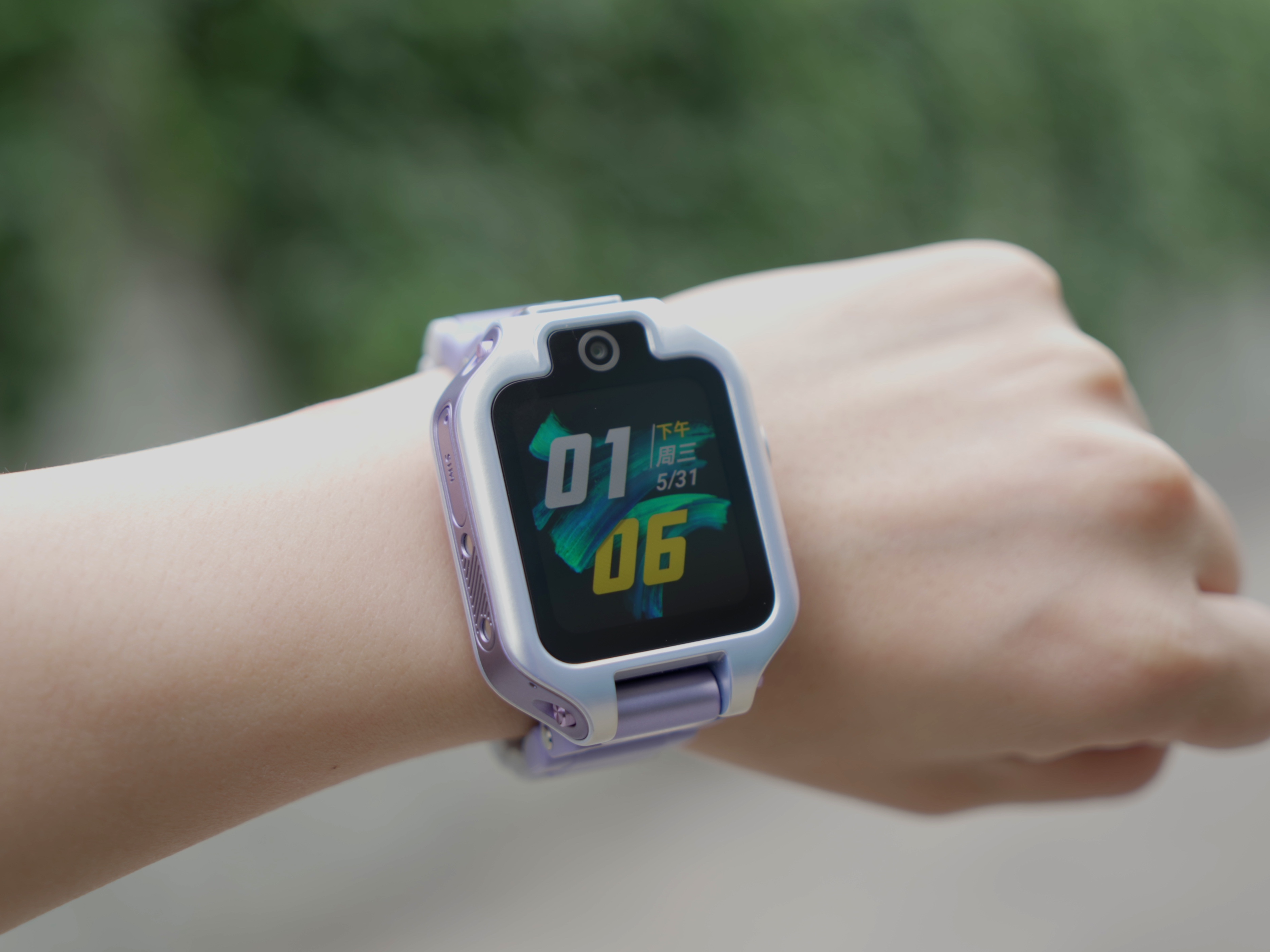 华为儿童手表x5 pro评测:安全守护更完善 关机离线都能定位