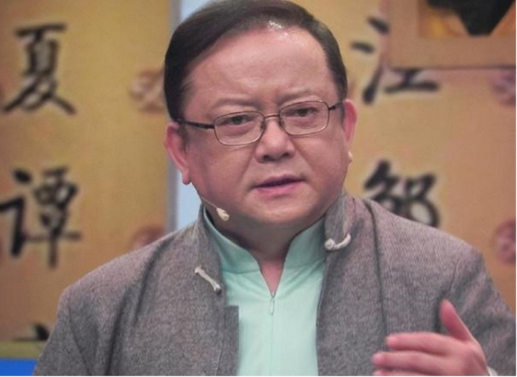 两人约定不要孩子,没想到一年之后,郑艳东怀孕了,王刚说:"打掉