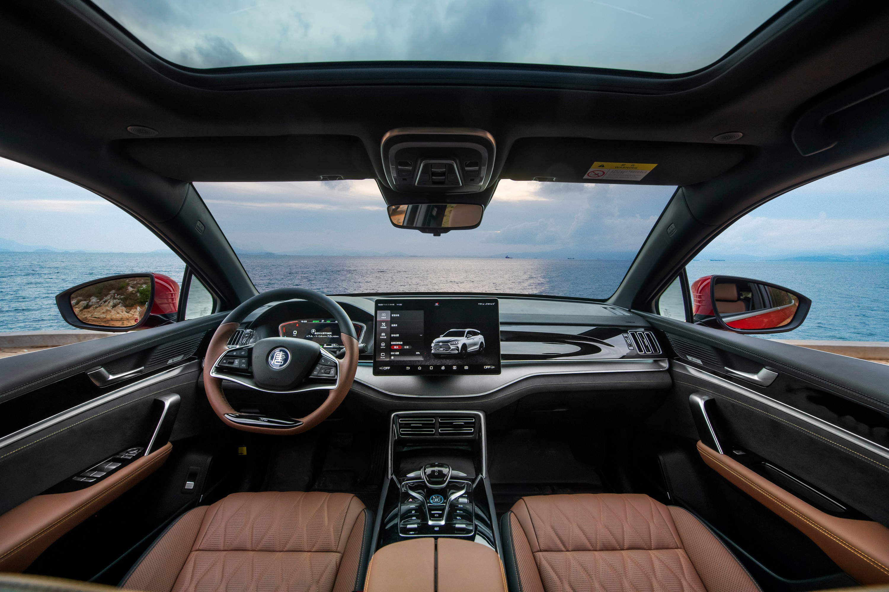 比亚迪唐动力,燃油经济性,操控稳定性,刹车,乘坐舒适性如何?